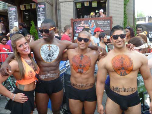 Airbrush tattoo artist at corporate event in Toronto